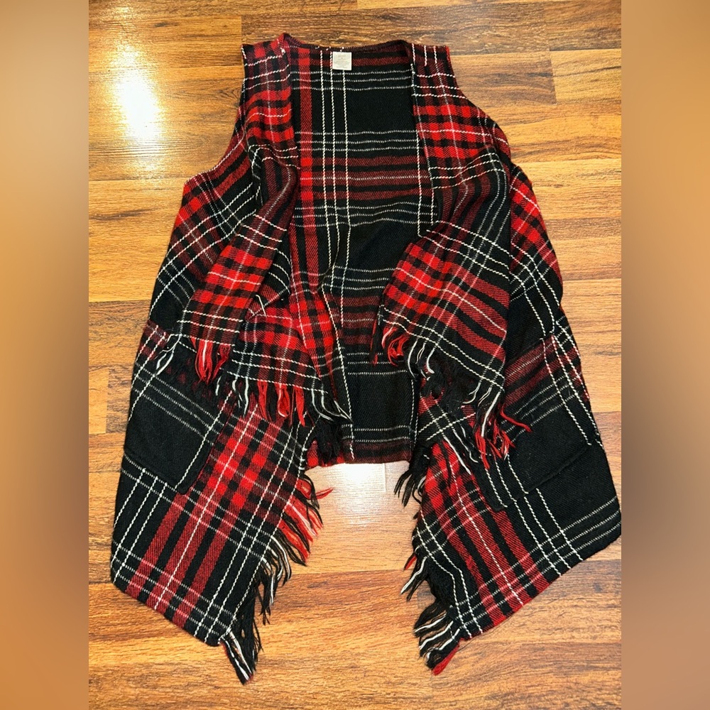 Women’s Sleeveless Cardigan